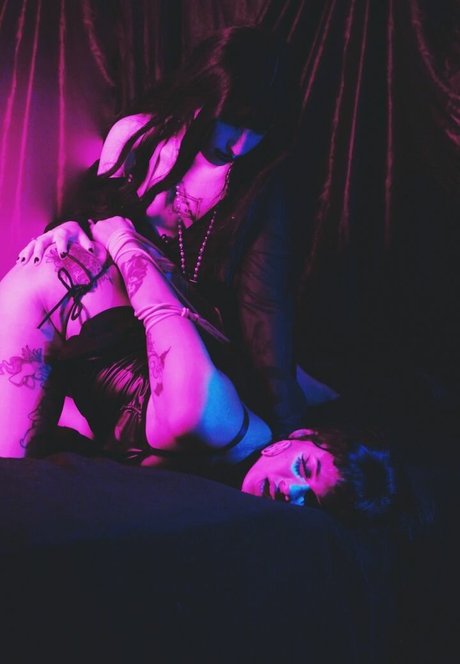 Dojagrrrl HDポルノスター ギャラリー