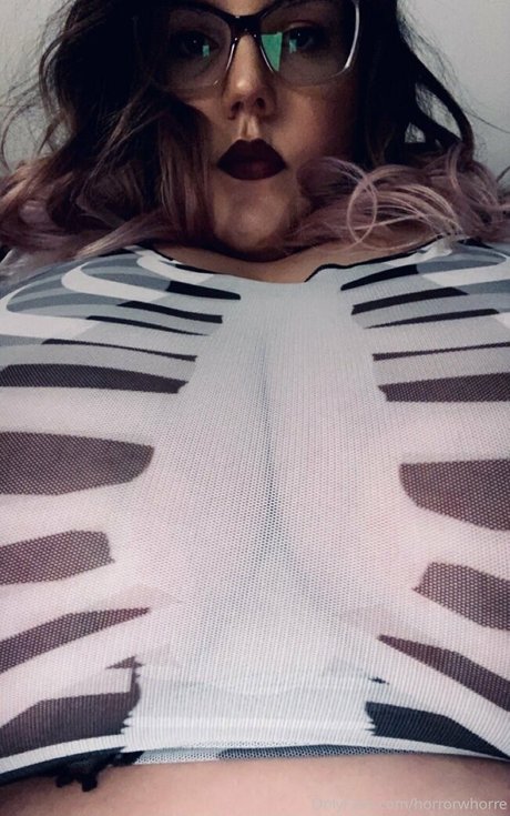 horrorwhorre 完璧なモデル 写真