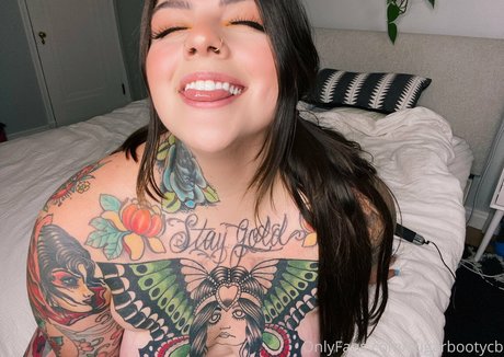 sugarbootycb 美しいモデル 画像