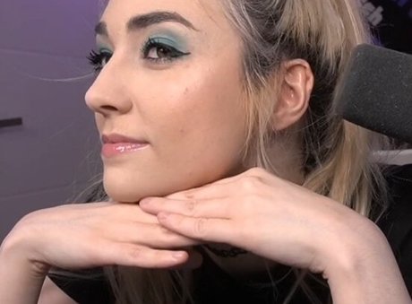 太った足のオンリーファンズ 無料セクシー 画像