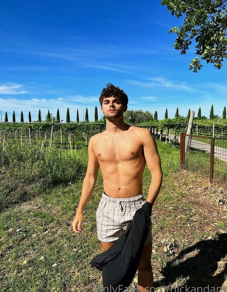 乳首オーガズム オンリーファンズ 無料ポルノ アーカイブ