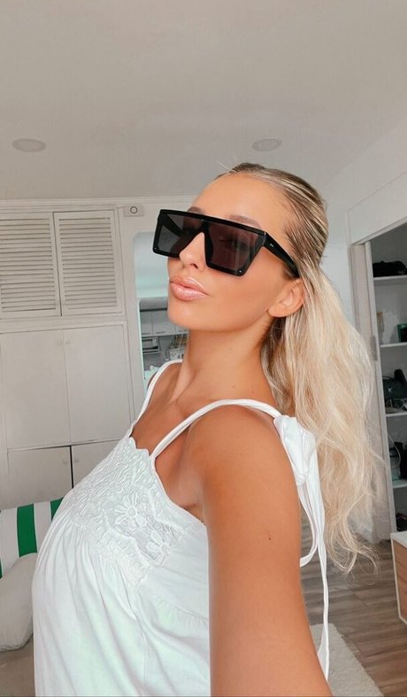 アマチュアブロンドオンリーファンズ 無料ポルノ 写真