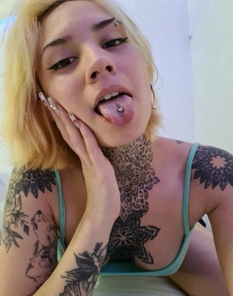 luzzchan ポルノスター セックス 画像