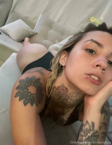 luzzchan ポルノスター 独占 画像