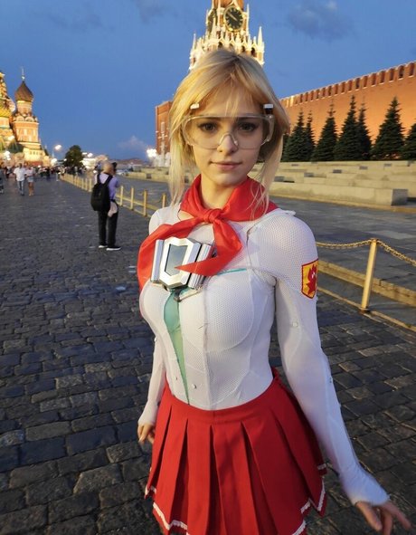 JOI オンリーファンズ アートヌード 写真