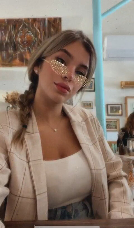 足の動画 オンリーファンズ アダルト無料 画像