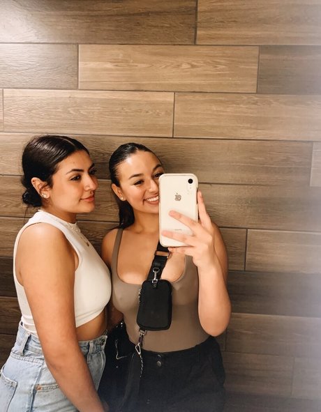 BBWオンリーファン 美しい 写真