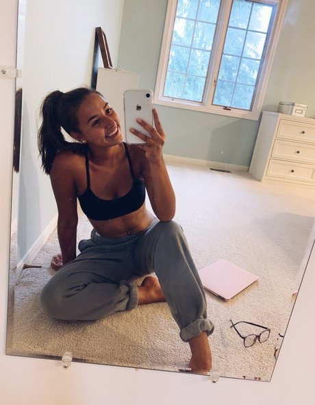 Kyla Romero 素敵なスター 写真