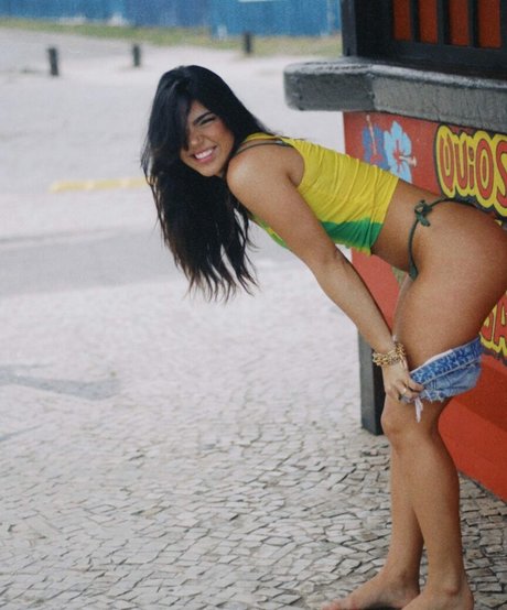 Giovanna Buscacio ポルノスター 写真