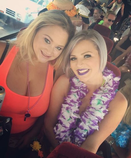 切断者オンリーファンズ ヌード 写真