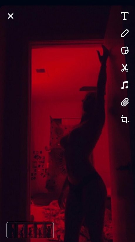 ixxbunnyxx ヌードモデル 画像