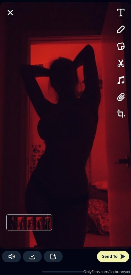 ixxbunnyxx ポルノスター セクシー 写真