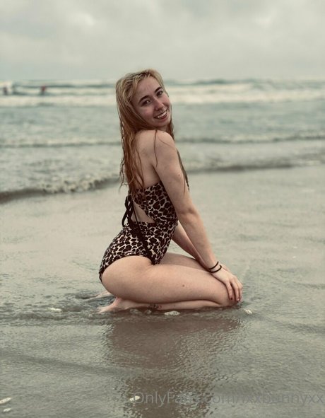 ixxbunnyxx 独占スター アーカイブ