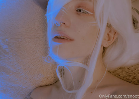 snoot セクシーモデル 画像