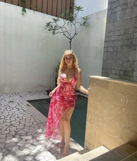 黒檀の熟女オンリーファンズ ホットセクシー ギャラリー