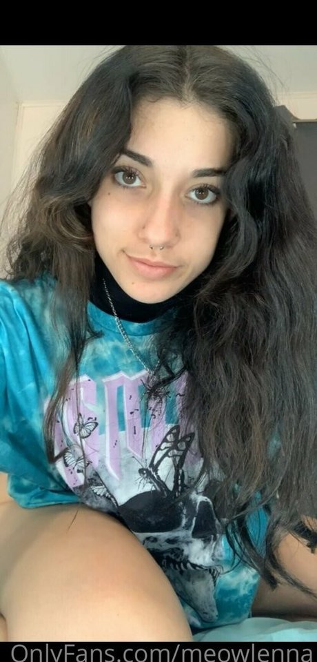 meowlenna ヌードのポルノスター 写真