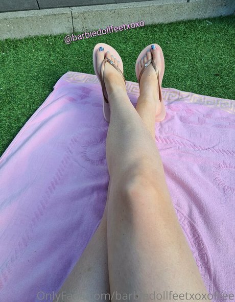 barbiedollfeetxoxofree 高品質のポルノスター 画像