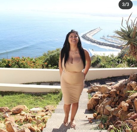 妊娠中のオンリーファンズ 無料ヌード 画像