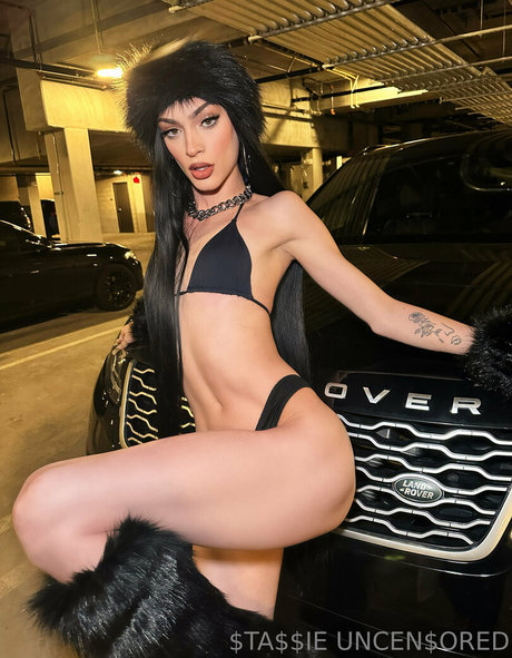 パンストオンリーファンズ ホットヌード 写真