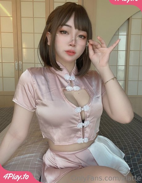 ジムのインフルエンサーオンリーファンズ 無料セクシー 画像