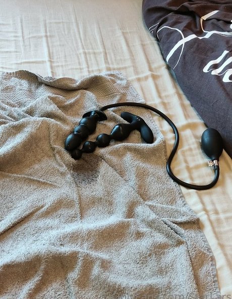 starlars ポルノスター エロティック 画像