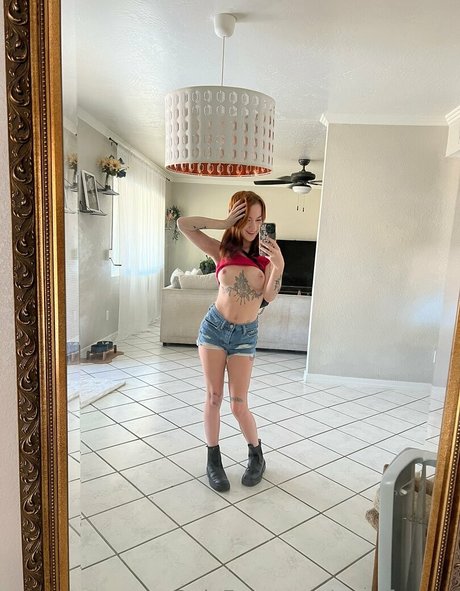 sagefoxoxo エロティックなポルノスター 写真