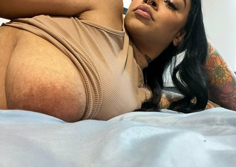 unamilfy22 ヌードモデル ギャラリー