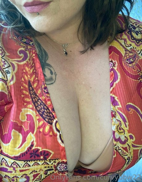 curvybbw22 ヌード女優 写真