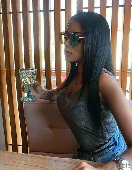 barbie33 ポルノスター 写真