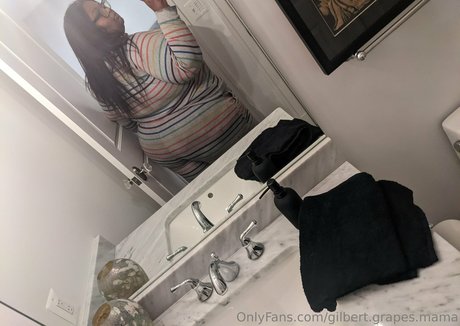 フィットネスプッシーオンリーファンズ xxx 写真