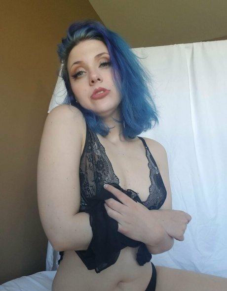 milkydesserts エロティック女優 画像