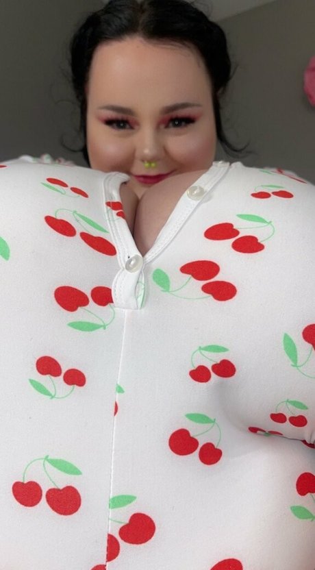 peytonthomasvip ポルノスター ヌード 画像