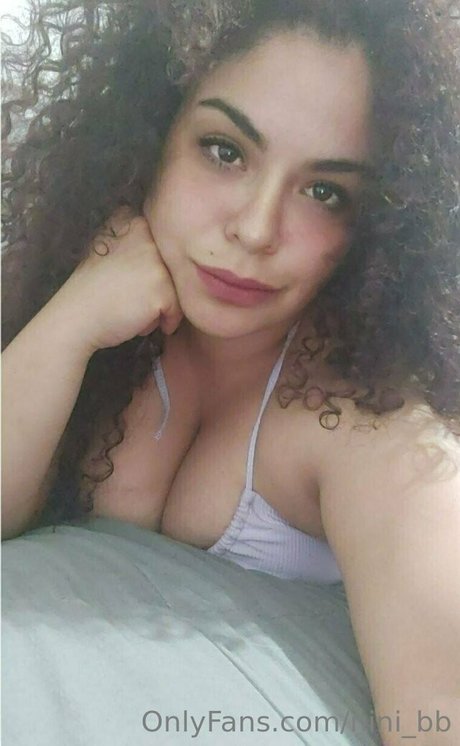 足 熟女 オンリーファンズ ポルノ 画像