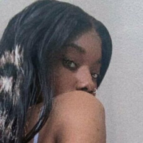 フィットネスガールズオンリーファンズ ホットセクシー 写真