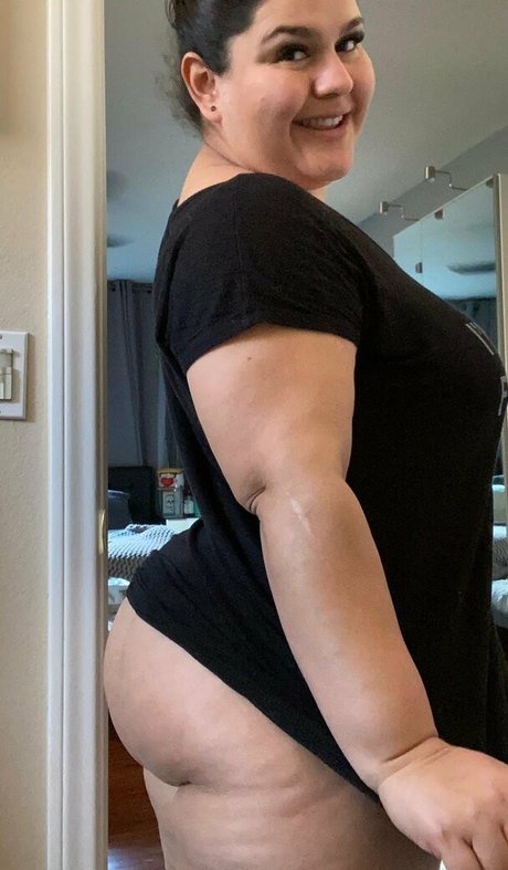 Karla Lane 裸のモデル 画像