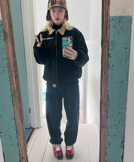 Lola Clark トップモデル 写真