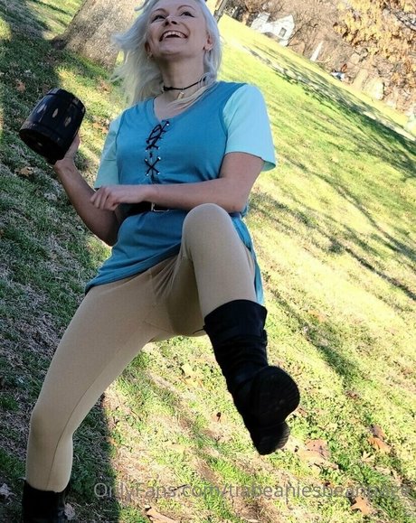 realprincesstiabeanie 最高の女優 写真