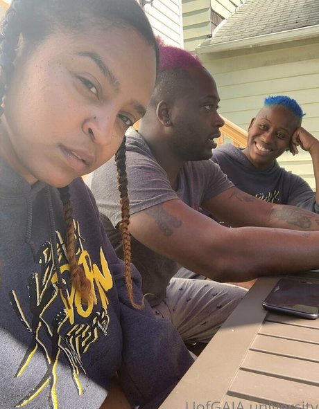 uofgaia ポルノスター エロティック 写真