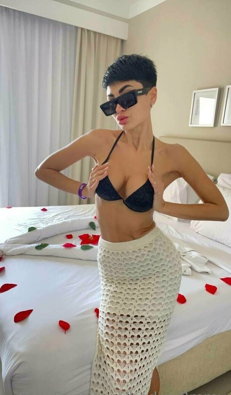 熟女の足オンリーファンズ ポルノグラフィック ギャラリー