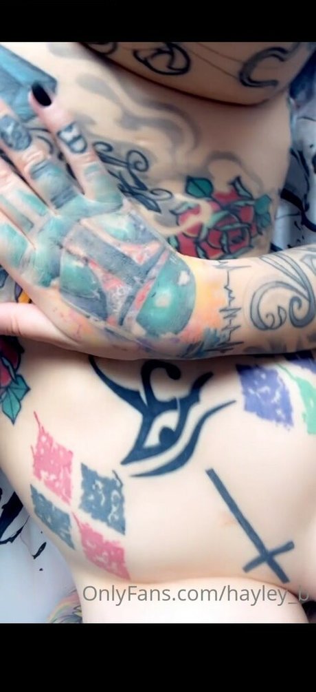 Hayley B ヌードスター アーカイブ