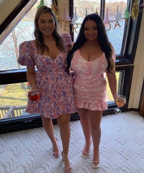 ぽっちゃりファックオンリーファンズ ポルノグラフィック ギャラリー