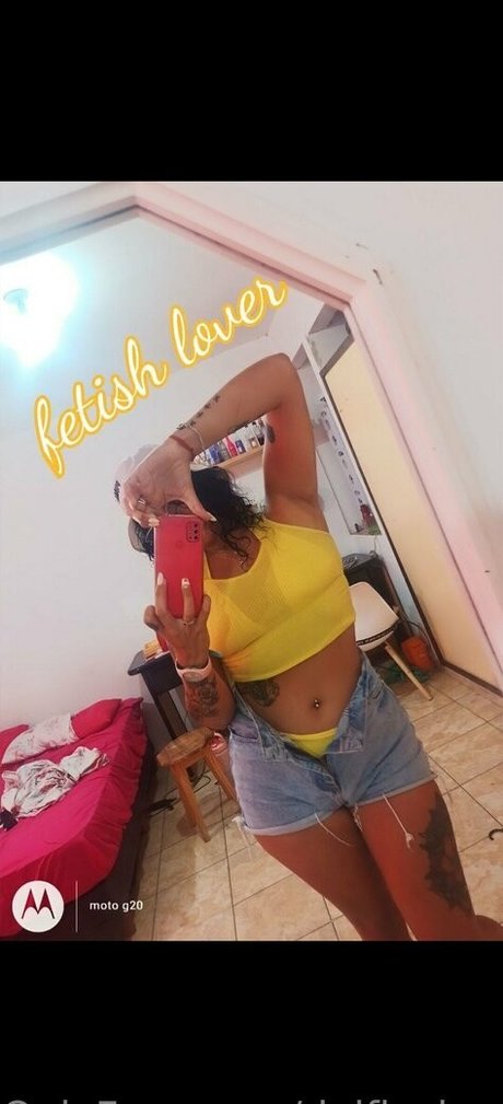 大きなプッシー唇オンリーファンズ アートxxx 写真