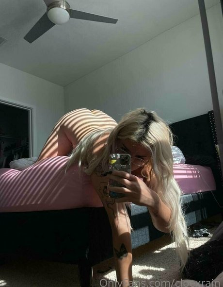 cloexrain 美しいモデル 写真