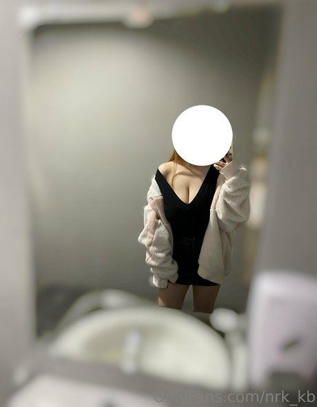 ぽっちゃりブロンドのオンリーファンズ 無料セックス ギャラリー