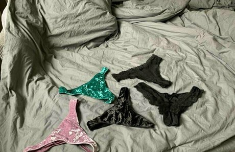 弁護士オンリーファンズ 美しいヌード 画像