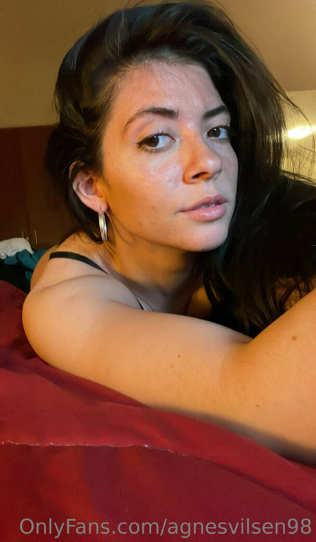 agnesvilsen98 ポルノモデル ギャラリー