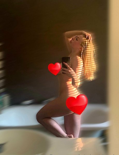 latvianblonde ポルノスター パーフェクト アーカイブ