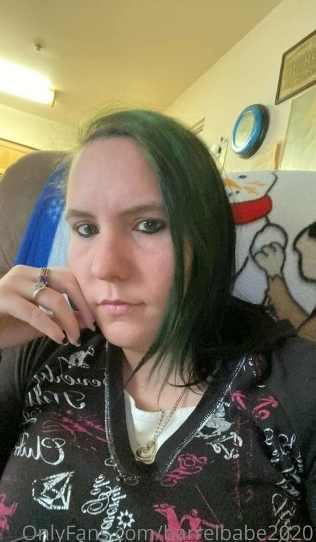 barrelbabe2020 ポルノスター ヌード アーカイブ