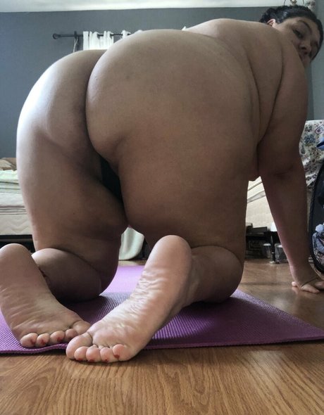 曲線美のブロンドオンリーファンズ 美しいxxx 写真