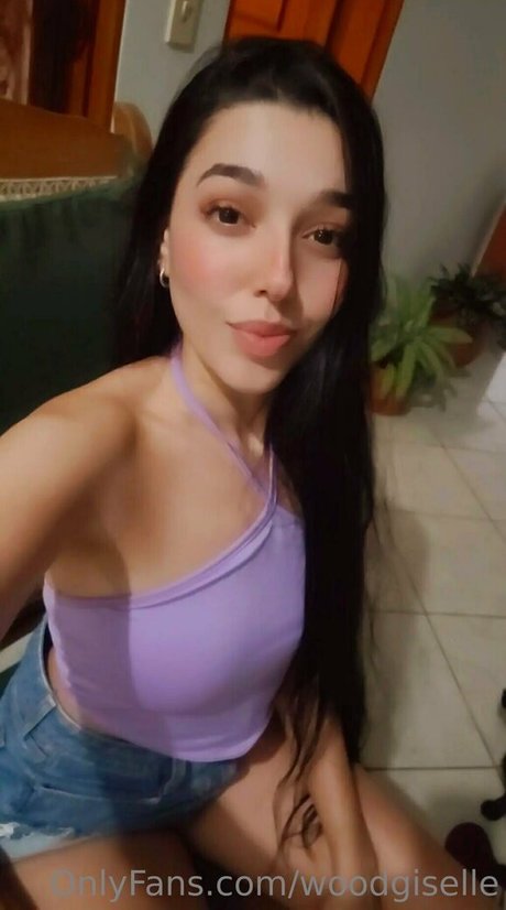 woodgiselle ポルノスター エロティック 画像